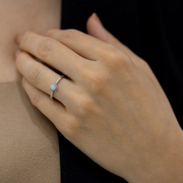 Verenicki prsten sa dijamantima Xkp0556