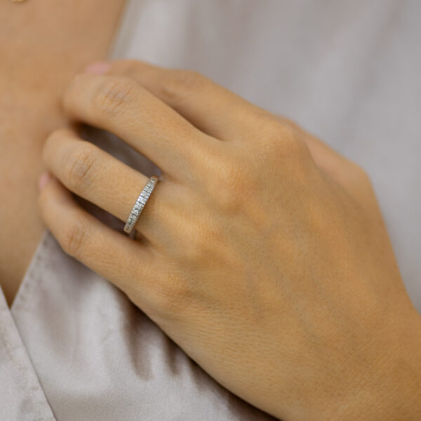 Prsten sa dijamantima Zp3011